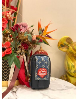 LOUIS VUITTON VIRGIL ABLOH X NIGO BLUE MONOGRAM DENIM & LEATHER FLAT DOUBLE PHONE POUCH GOLD HARDWARE -FULL SET-
