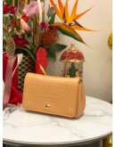 (LIKE NEW) BURBERRY SMOOTH CALFSKIN HACKBERRY CROSSBODY BAG 