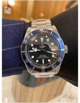 (BRAND NEW) 2022 TUDOR HERITAGE BLACK BAY BLUE BEZEL REF M79230B 41MM AUTOMATIC UNISEX WATCH -FULL SET- (UNDER TUDOR WARRANTY)