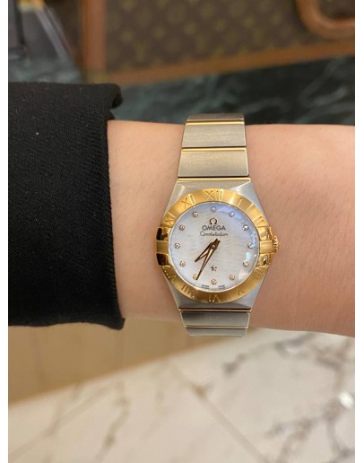 (UNUSED) OMEGA CONSTELLATION LADY HALF 18K 750 YELLOW GOLD DIAMOND DIAL 26MM QUARTZ YEAR 2019 WATCH -FULL SET-