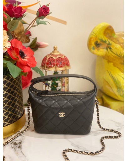 (LIKE NEW) MICROCHIP CHANEL 25 MINI HOBO CHAIN BAG IN BLACK CAVIAR LEATHER -FULL SET-