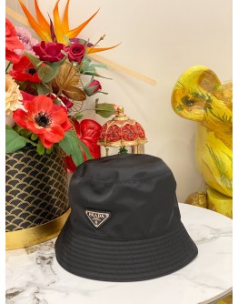 (LIKE NEW) PRADA RE-NYLON BUCKET HAT 