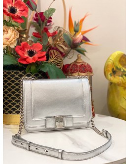 (LIKE NEW) SALVATORE FERRAGAMO VARA RIBBON NEW BIANCO SHOULDER BAG