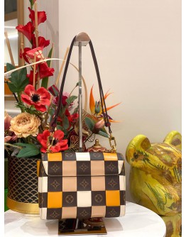 (LIKE NEW) LOUIS VUITTON TWIST MM DAMIER CHECK MONOGRAM LEATHER SHOULDER BAG 