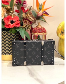 (LIKE NEW) LOUIS VUITTON BLACK MONOGRAM ECLIPSE CLUTCH BAG