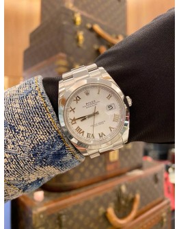 (LIKE NEW) 2024 ROLEX DATEJUST 41 REF 126300 WHITE ROMAN NUMERALS DIAL 41MM AUTOMATIC WATCH -FULL SET-