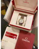 (LIKE NEW) 2022 OMEGA CONSTELLATION LADY TWO TONE 18K 750 YELLOW GOLD REF 123.20.27.60.02.004 SILVER DIAL 27MM QUARTZ WATCH -FULL SET-