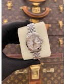 (UNUSED) 2013 ROLEX LADY DATEJUST DIAMOND JUBILEE REF 179174 SILVER DIAL 26MM AUTOMATIC WATCH -FULL SET-