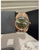 (BRAND NEW) 2024 ROLEX DAY-DATE 40 18K 750 ROSE GOLD REF 228235 AVOCADO GREEN DIAL AUTOMATIC WATCH -FULL SET-