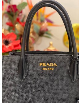 (LIKE NEW) PRADA BLACK SAFFIANO LEATHER SHOULDER BAG WITH STRAP