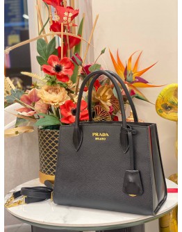 (LIKE NEW) PRADA BLACK SAFFIANO LEATHER SHOULDER BAG WITH STRAP