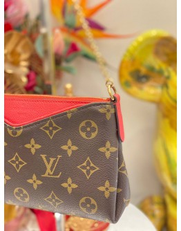 LOUIS VUITTON PALLAS CHAIN SHOULDER BAG IN BROWN MONOGRAM CANVAS / RED LEATHER WITH LEATHER STRAP