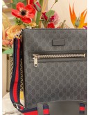 (LIKE NEW)GUCCI BLACK GG SUPREME CANVAS MESSENGER CROSSBODY BAG FULL SET