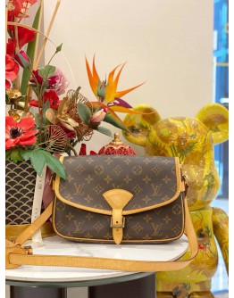 LOUIS VUITTON SOLOGNE BROWN MONOGRAM CANVAS CROSSBODY BAG