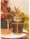 LOUIS VUITTON DUFFLE BAG WITH LEATHER STRAP IN BROWN MONOGRAM CANVAS