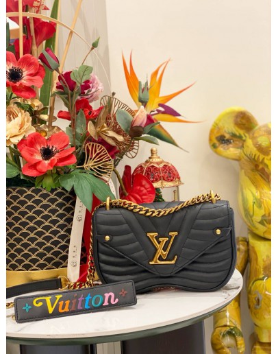 (LIKE NEW) LOUIS VUITTON NEW WAVE CHAIN PM SHOULDER BAG IN BLACK COLOUR FULL SET