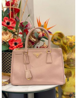 PRADA MEDIUM GALLERIA IN BEIGE SAFFIANO LUX LEATHER WITH STRAP