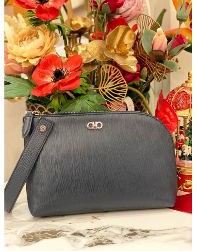 SALVATORE FERRAGAMO GANCINI CLUTCH