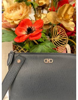 SALVATORE FERRAGAMO GANCINI CLUTCH