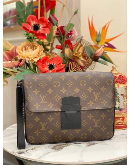 (LIKE NEW) LOUIS VUITTON MONOGRAM S LOCK CLUTCH 