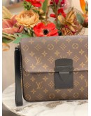 (LIKE NEW) LOUIS VUITTON MONOGRAM S LOCK CLUTCH 