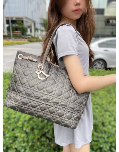 DIOR TOTE GREY BAG