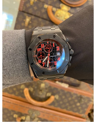 (UNUSED) 2015 AP AUDEMARS PIGUET ROYAL OAK OFFSHORE LAS VEGAS TRIP REF 26186SN RED DIAL LIMITED TO 500 PIECES WORLDWIDE 42MM AUTOMATIC WATCH FULL SET