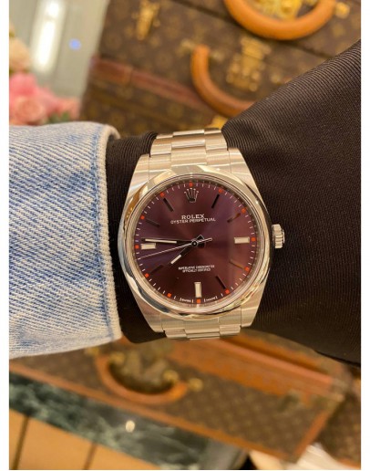 (UNUSED) 2019 ROLEX OYSTER PERPETUAL 39 REF 114300 FULL STICKER PURPLE TULIP DIAL 39MM AUTOMATIC WATCH FULL SET