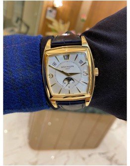 (UNUSED) PATEK PHILIPPE GONDOLO REF 5135J ANNUAL CALENDAR MOON FACE 18K 750 YELLOW GOLD 38MM x 51MM AUTOMATIC YEAR 2011 WATCH -FULL SET-