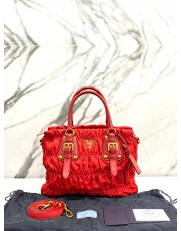 PRADA GAUFRE TOTE TOP HANDLE BAG WITH STRAP IN RED TESSUTO