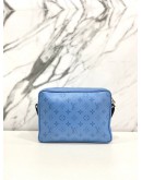 LOUIS VUITTON OUTDOOR MESSENGER CROSSBODY BAG