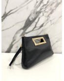 MICHAEL KORS BLACK LEATHRE BERKLEY CLUTCH WITH CHAIN