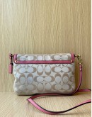 COACH WRISTLET KRISTIN BEIGE SIGNATURE CANVAS PINK LEATHER BAG