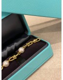 2024 TIFFANY & CO. HARDWEAR LINK BRACELET IN 18K 750 YELLOW GOLD WITH FRESHWATER PEARLS