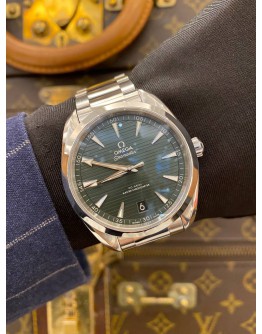 (UNUSED) 2021 OMEGA SEAMASTER AQUA TERRA 150M CO-AXIAL MASTER CHRONOMETER REF 220.10.41.21.10.001 GREEN DIAL 41MM AUTOMATIC WATCH FULL SET